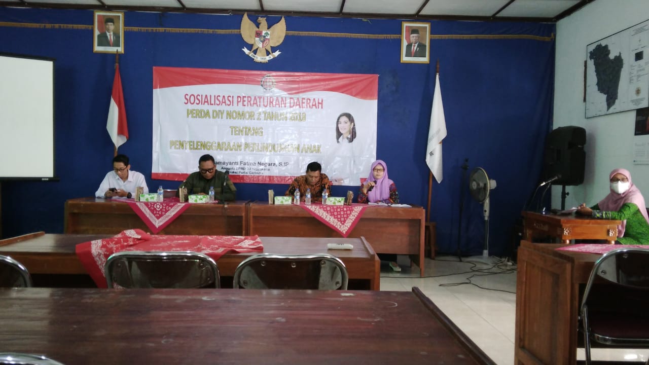 Sosialisasi Perda DIY Nomor 2 Tahun 2018 di Balai Kalurahan Hargorejo